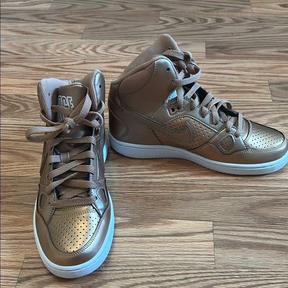 Nike Women's Athletic Shoes - Metallic Brown - Picture 2 of 4